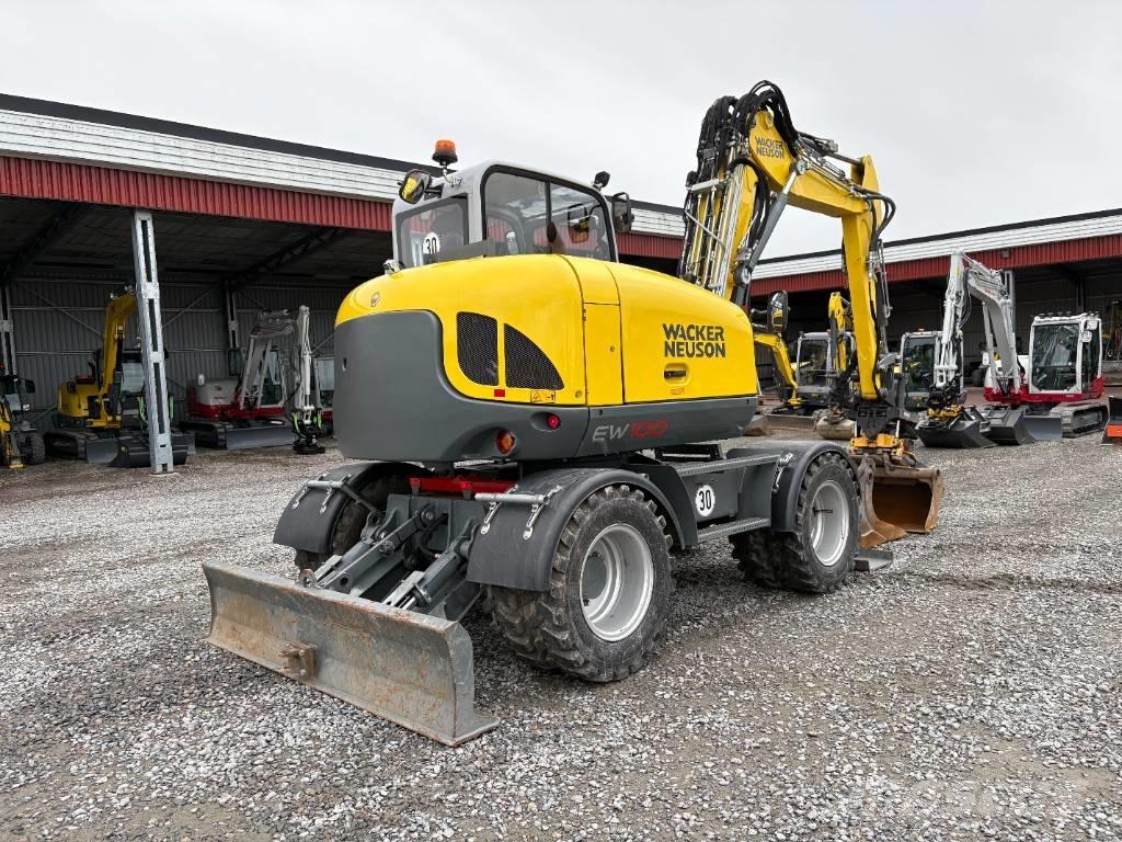 Wacker Neuson EW100 Ekskavatori uz riteņiem