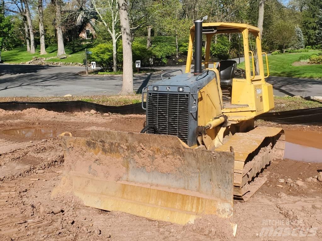 John Deere 700HLT Kāpurķēžu buldozeri