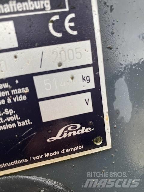 Linde H 30 D-03 Tehnika ar dīzeļa dzinēju