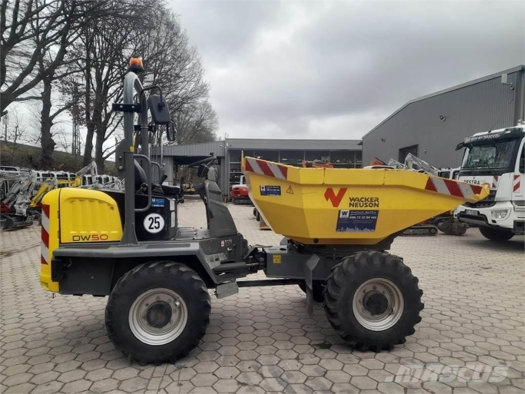 Neuson DW50 Mini pašizgāzēji