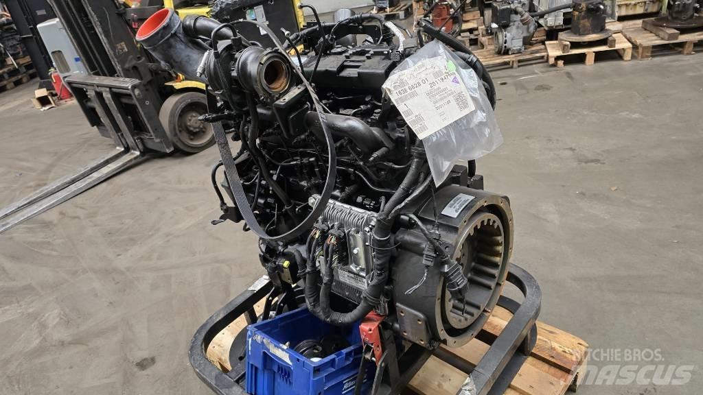 John Deere CD4045 Dzinēji
