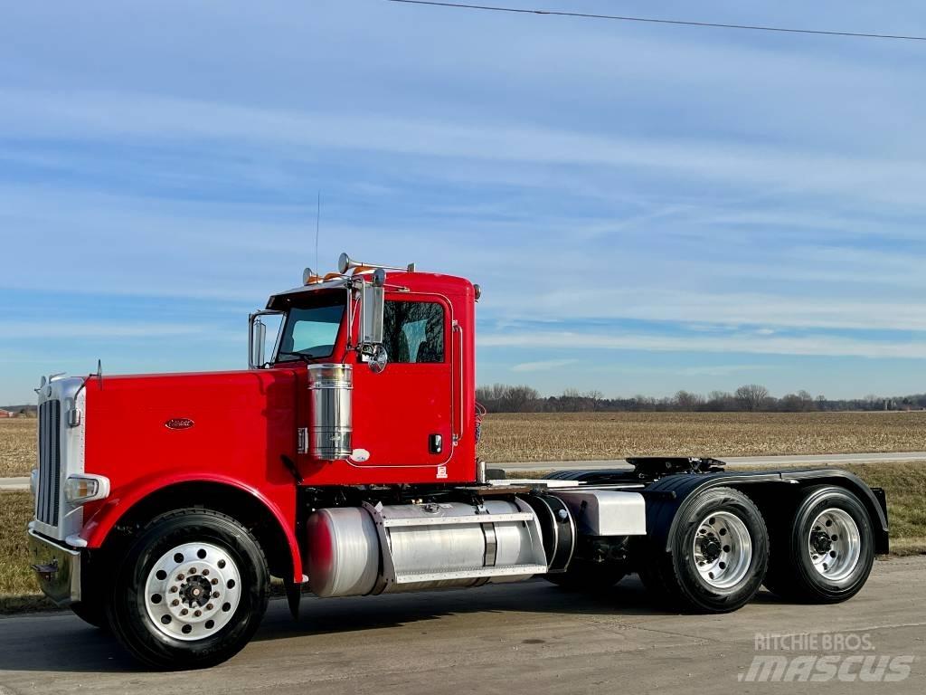 Peterbilt 388 Vilcēji