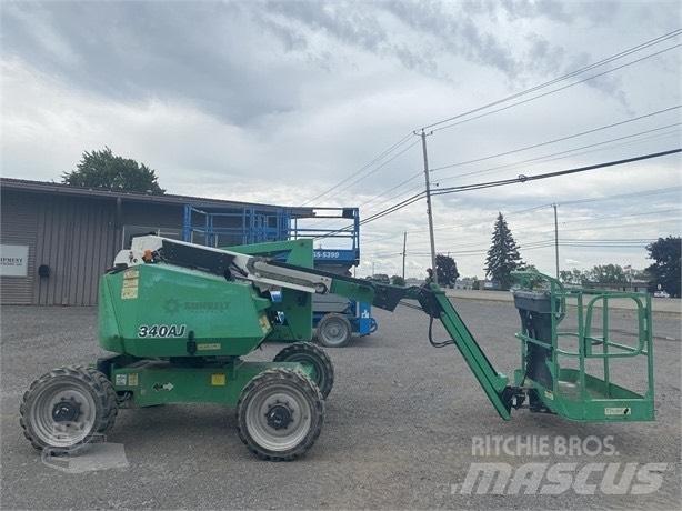 JLG 340 AJ Strēles pacēlāji