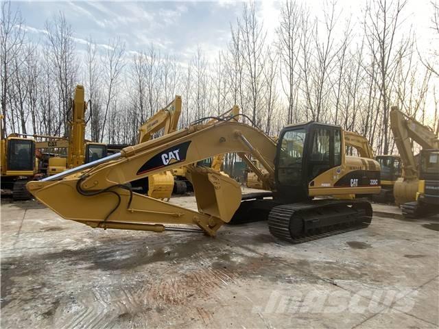 CAT 320C Kāpurķēžu ekskavatori