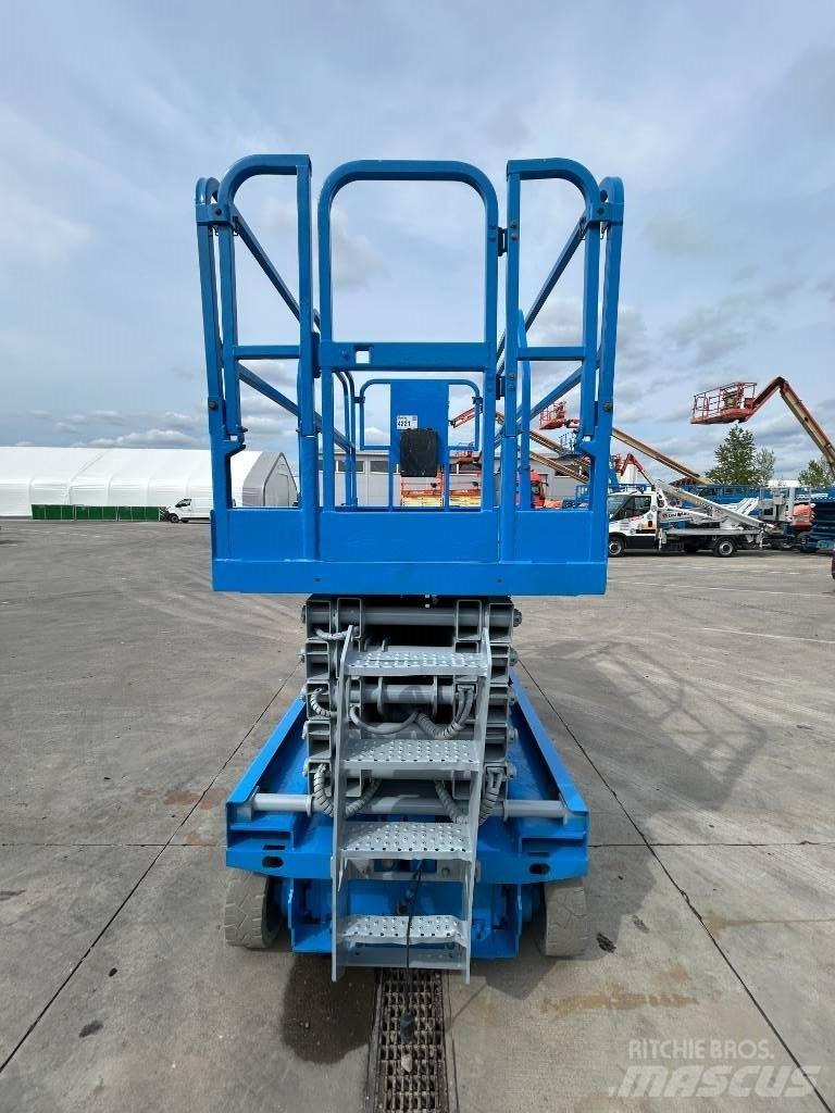 Genie GS 4047 Šķerveida pacēlāji