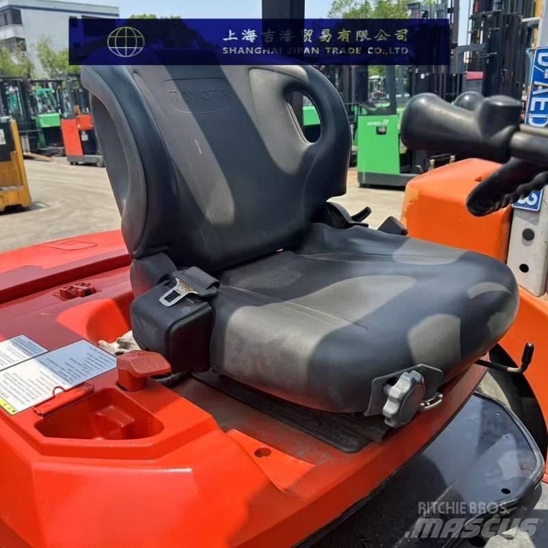 Toyota 15 Elektriskie iekrāvēji