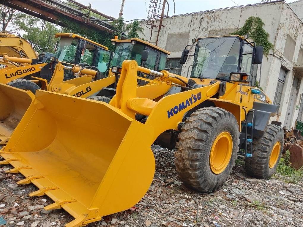 Komatsu WA 320-5 Iekrāvēji uz riteņiem