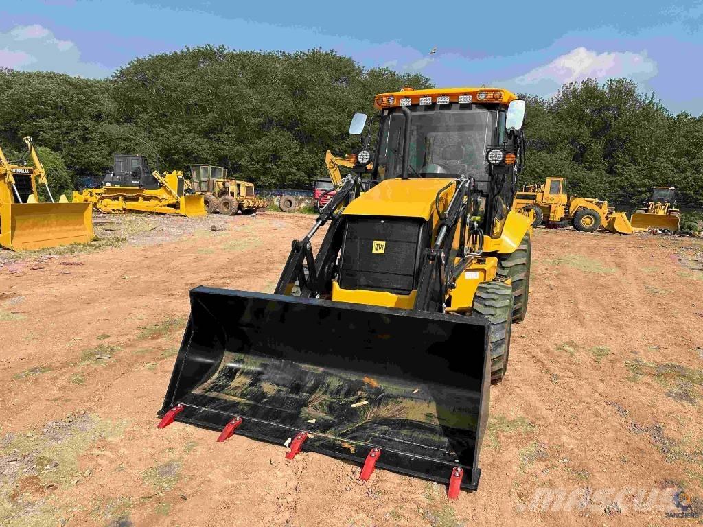 JCB 3 CX Ekskavatori-iekrāvēji
