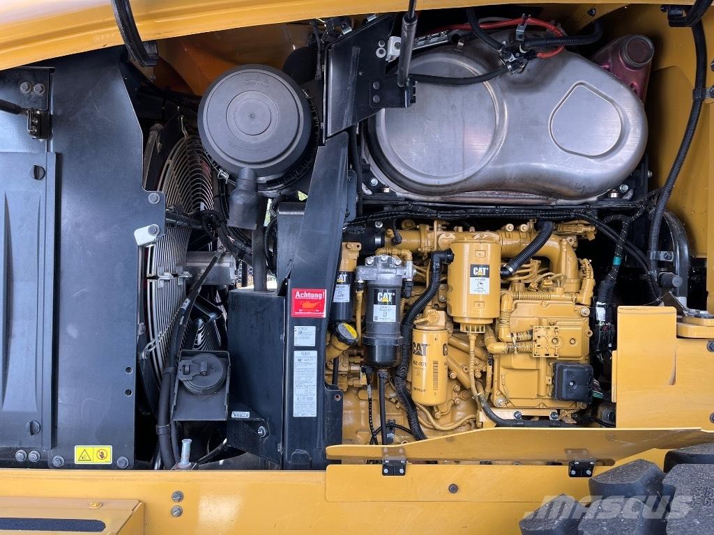 CAT 926M-19 6700Tim Iekrāvēji uz riteņiem