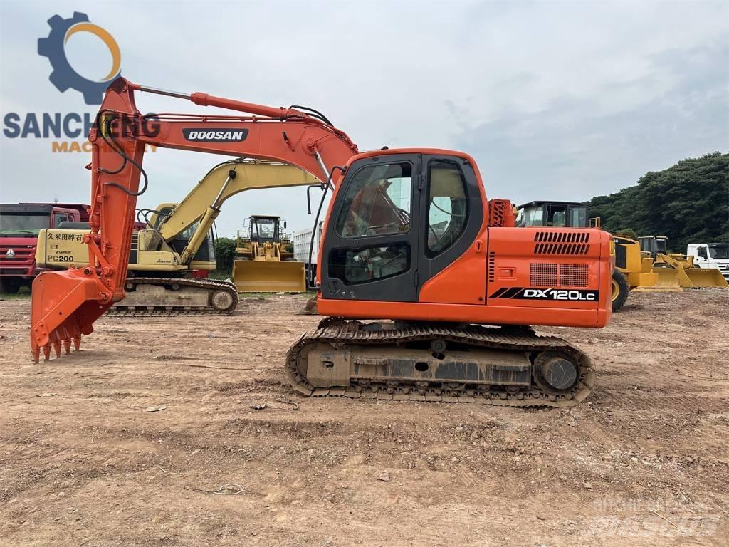 Doosan DX 120 Vidēja lieluma ekskavatori 7 t - 12 t