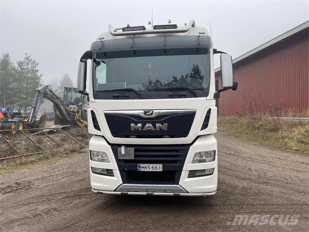 MAN TGX 35.580 Treileri ar āķi