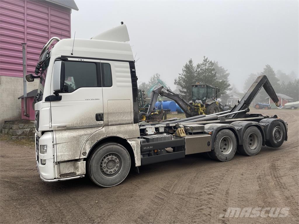 MAN TGX 35.580 Treileri ar āķi