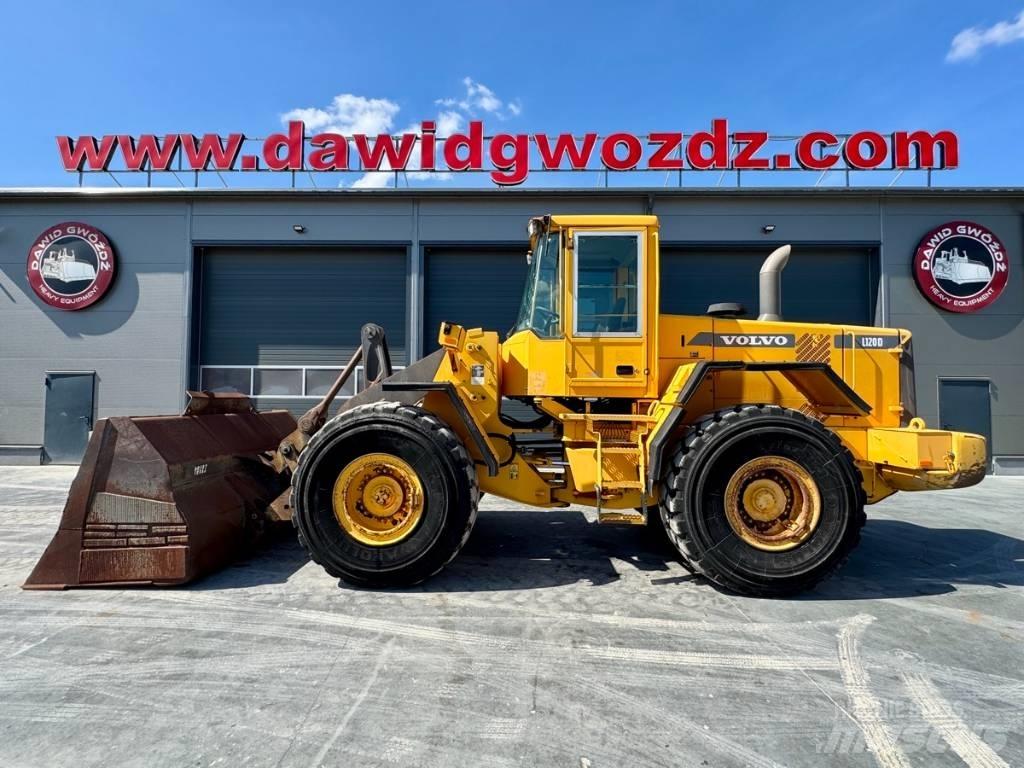 Volvo L 120 D Iekrāvēji uz riteņiem