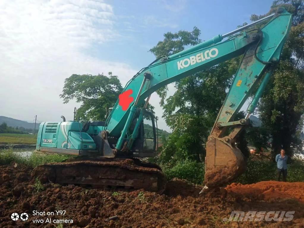 Kobelco SK 210 Kāpurķēžu ekskavatori