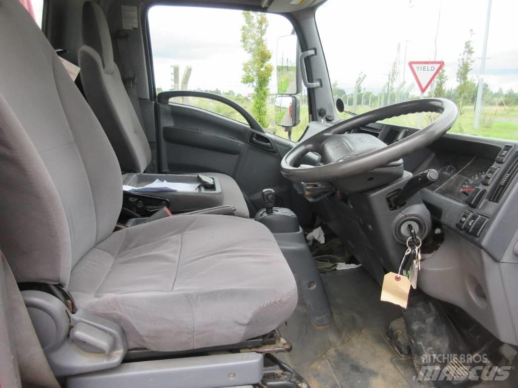 Isuzu N 75.190 Platformas/kravas mašīnas ar vinču