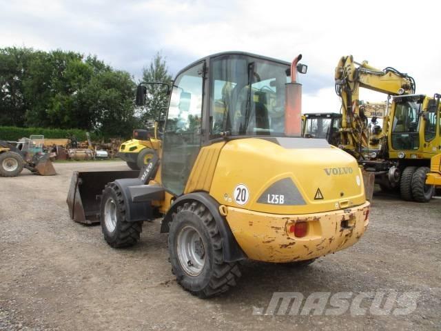 Volvo L 25 B Iekrāvēji uz riteņiem