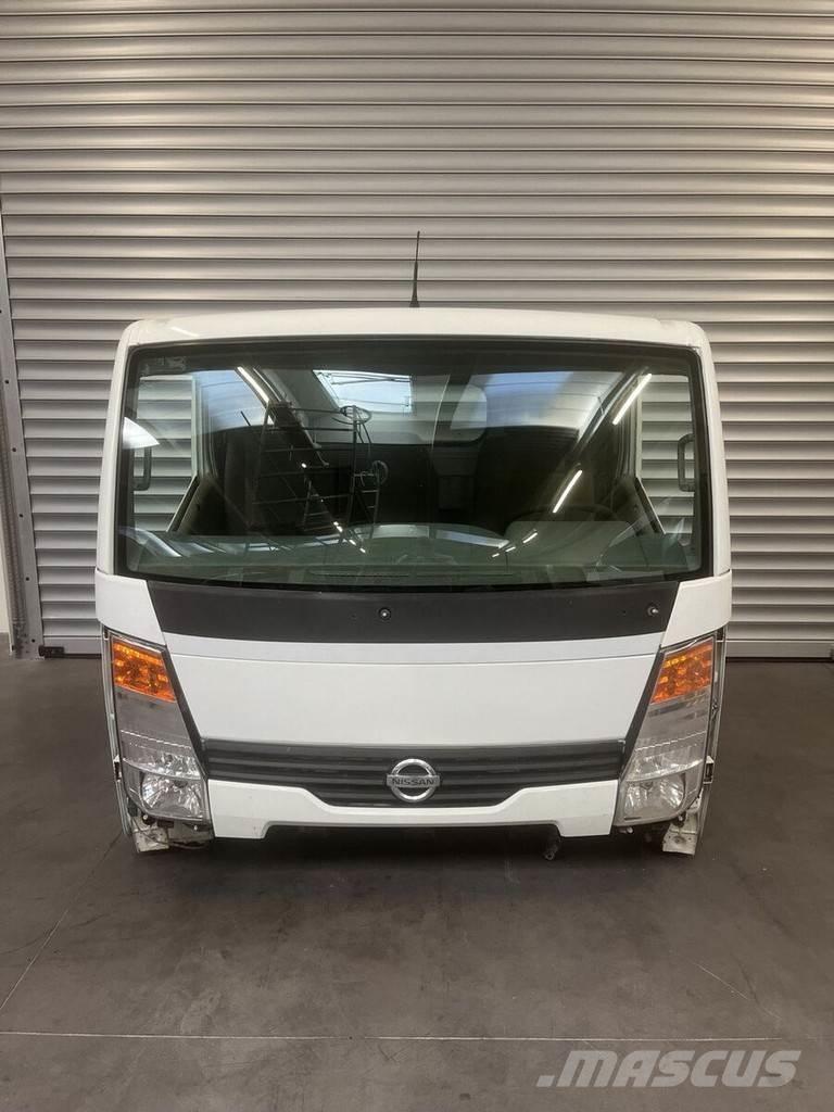 Nissan Cabstar Kabīnes un interjers