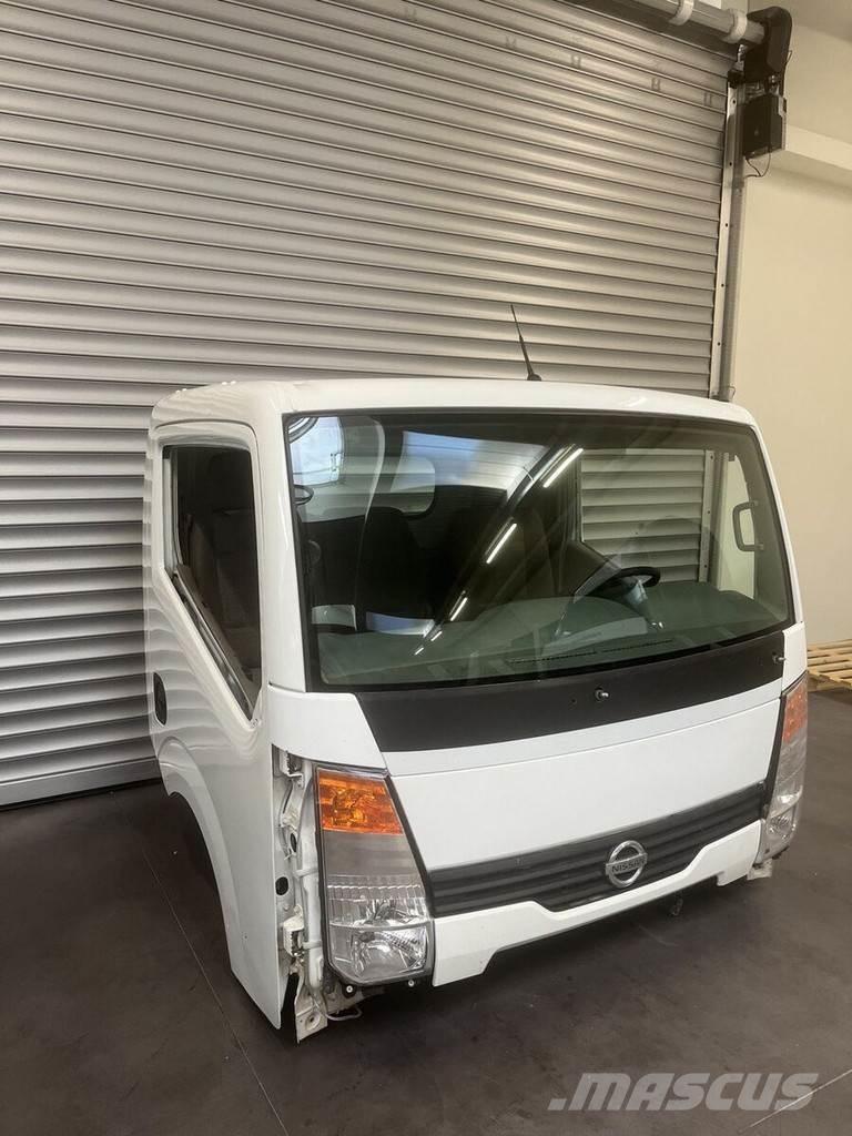 Nissan Cabstar Kabīnes un interjers