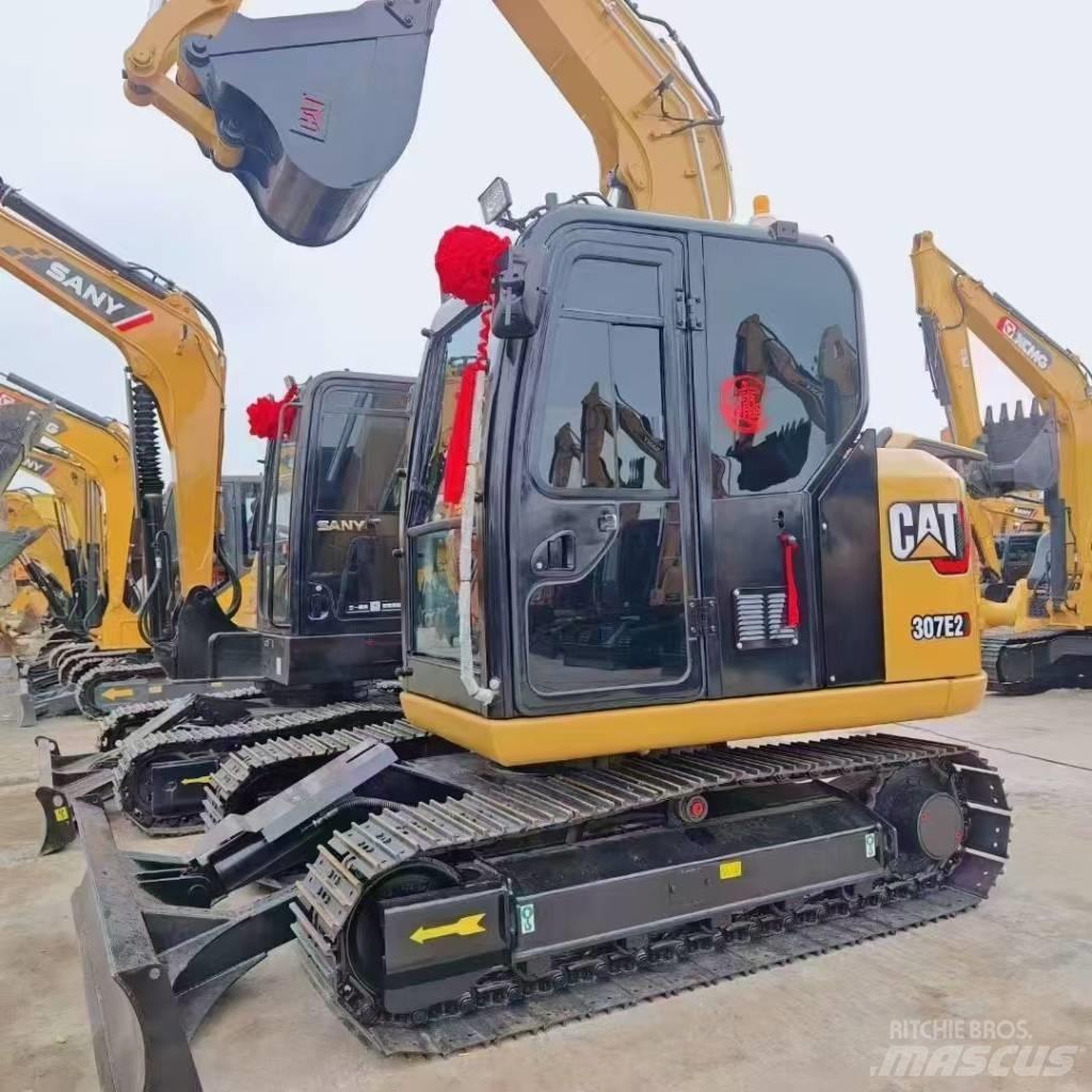 CAT 307E2 Kāpurķēžu ekskavatori