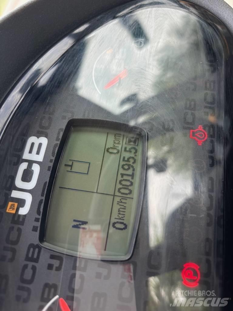 JCB 407 Iekrāvēji uz riteņiem
