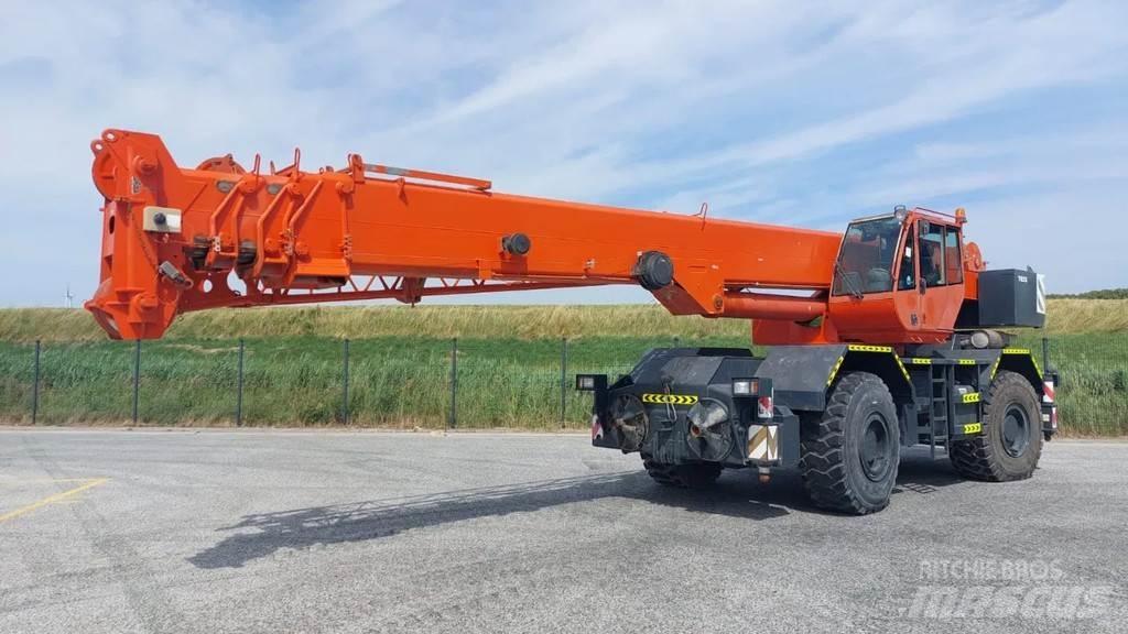 Terex A600 Celtņi nelīdzenām virsmām