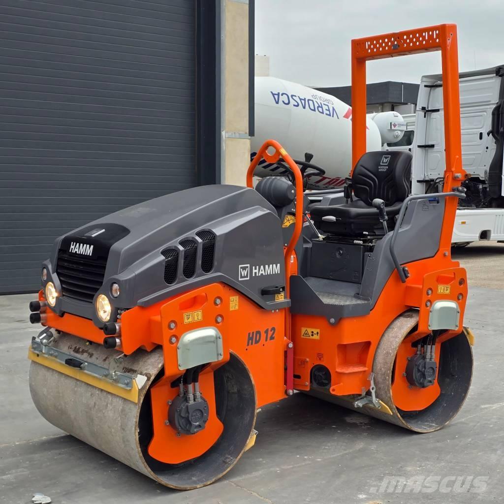 Hamm HD 12 VV Divvalču grunts veltņi