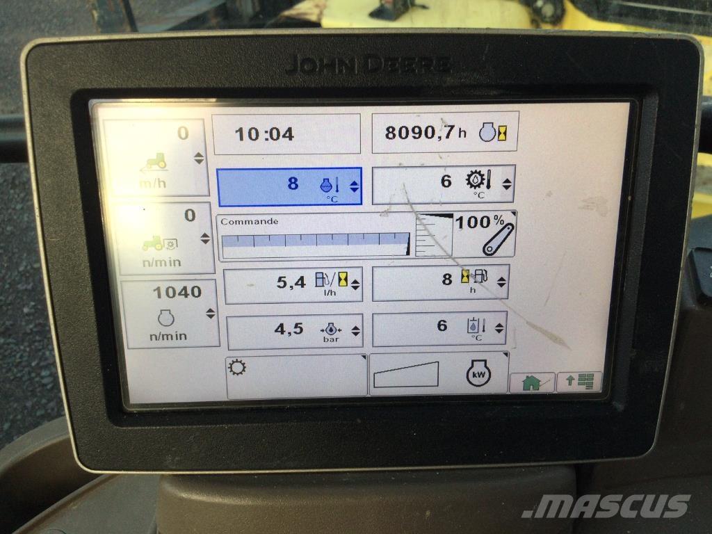 John Deere 6125R Traktori