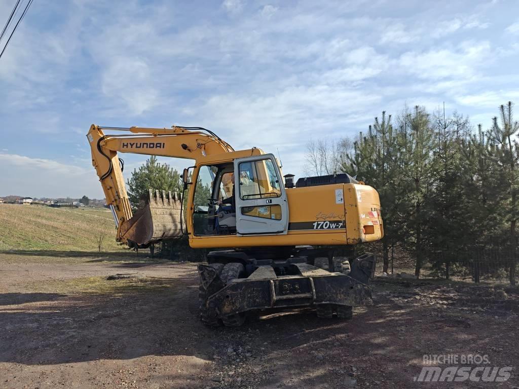 Hyundai 170W-7 Ekskavatori uz riteņiem