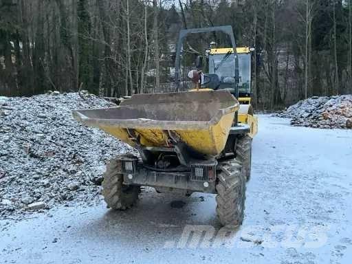 Thwaites 4000 RK Mini pašizgāzēji