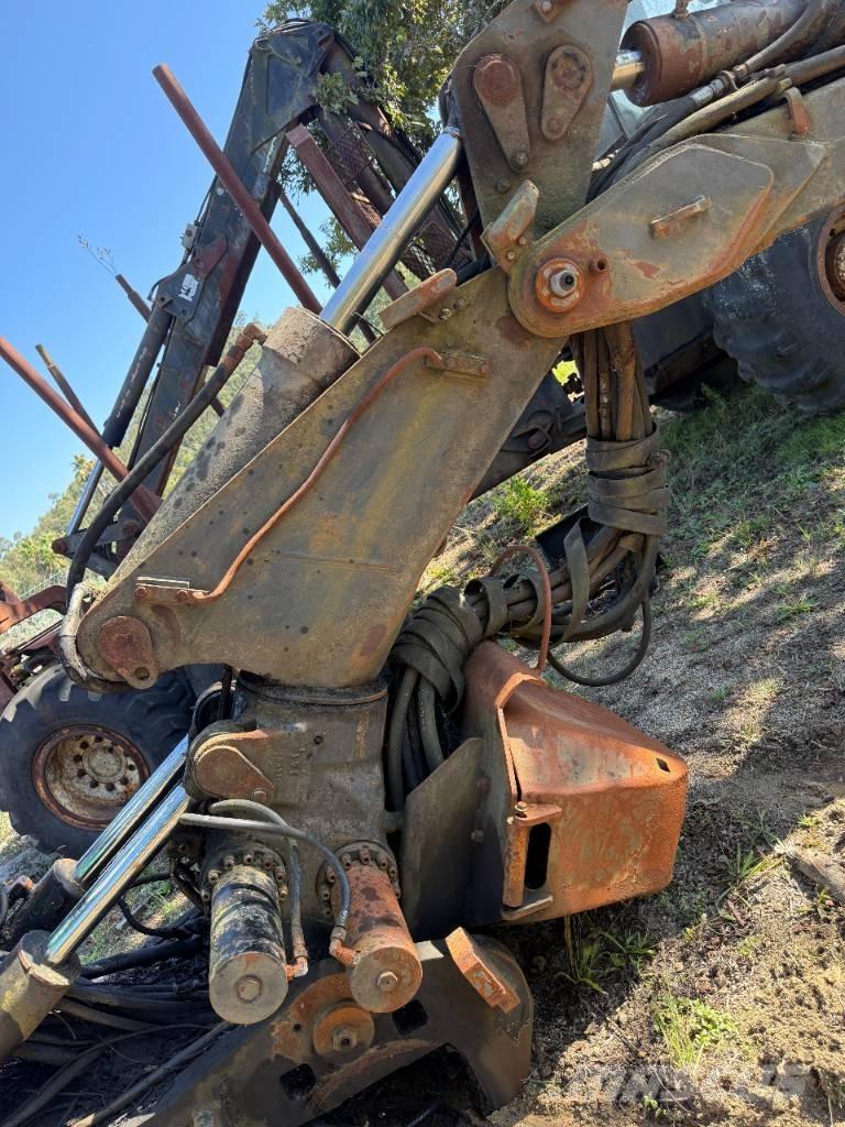 Timberjack 1270 Strēles un kausi
