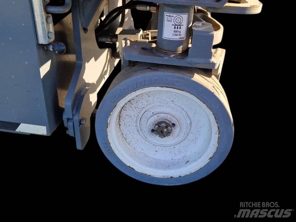 SkyJack SJ 3219 Šķerveida pacēlāji