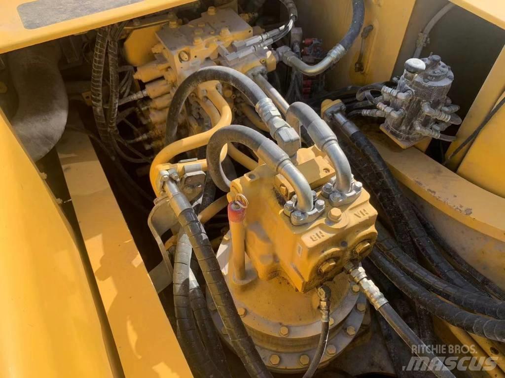 Komatsu PC 350-7 Kāpurķēžu ekskavatori