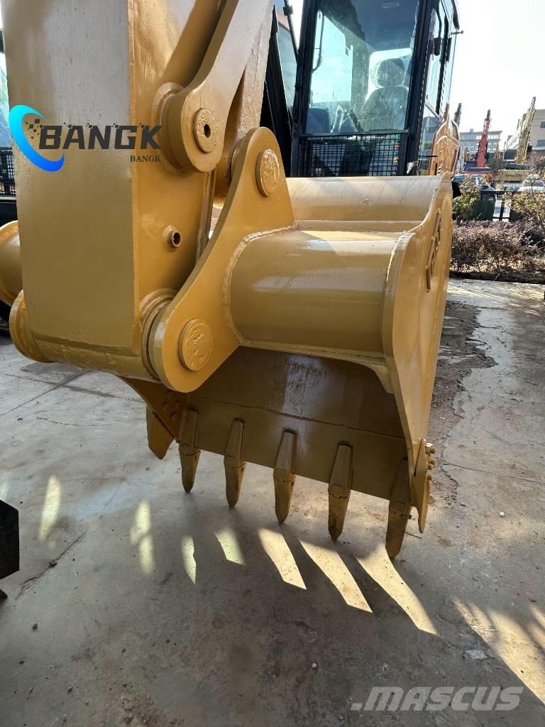 CAT 320 GC Kāpurķēžu ekskavatori