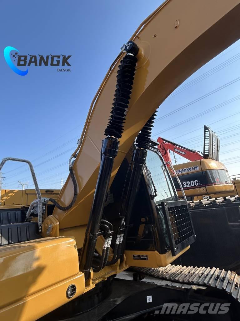 CAT 320 GC Kāpurķēžu ekskavatori