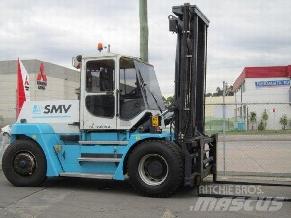 SMV SL12-600A Tehnika ar dīzeļa dzinēju