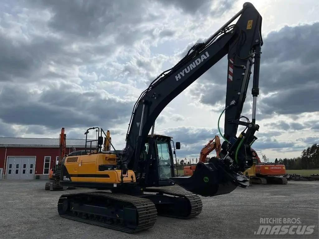 Hyundai HX 220 Kāpurķēžu ekskavatori