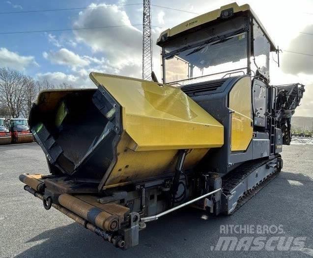 Bomag BMF 2500 S Asfalta klājēji