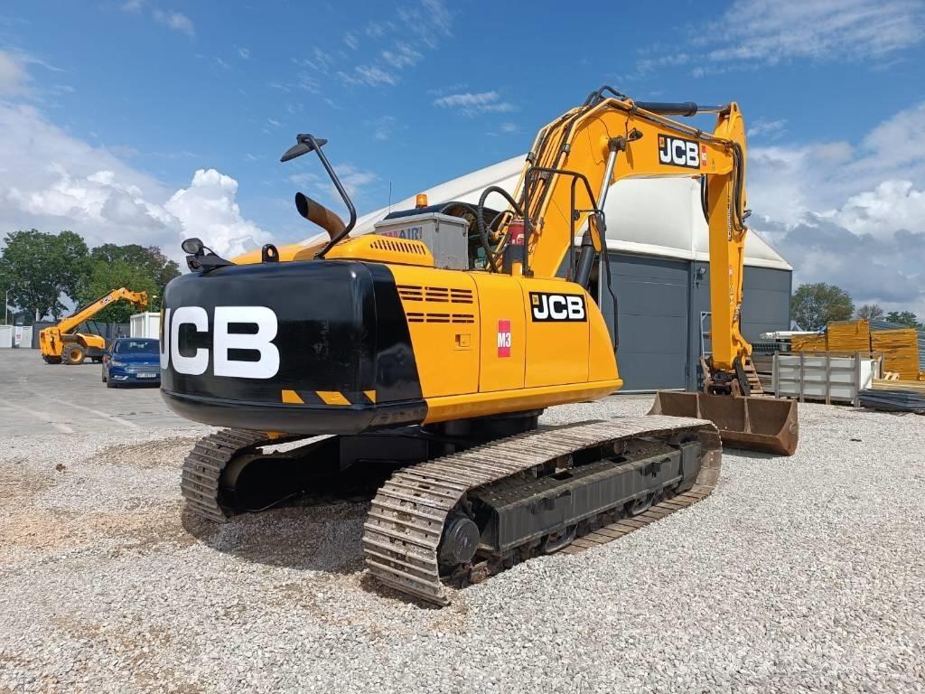 JCB JS 220 LC Kāpurķēžu ekskavatori