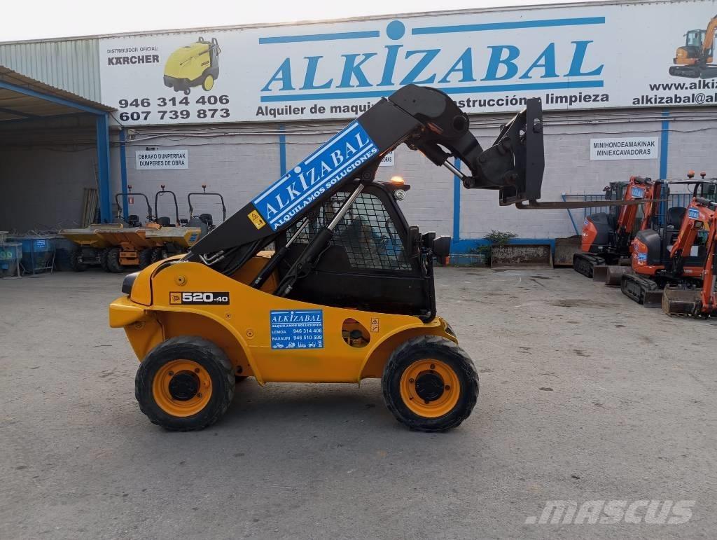 JCB 520-40 Teleskopiskie manipulatori