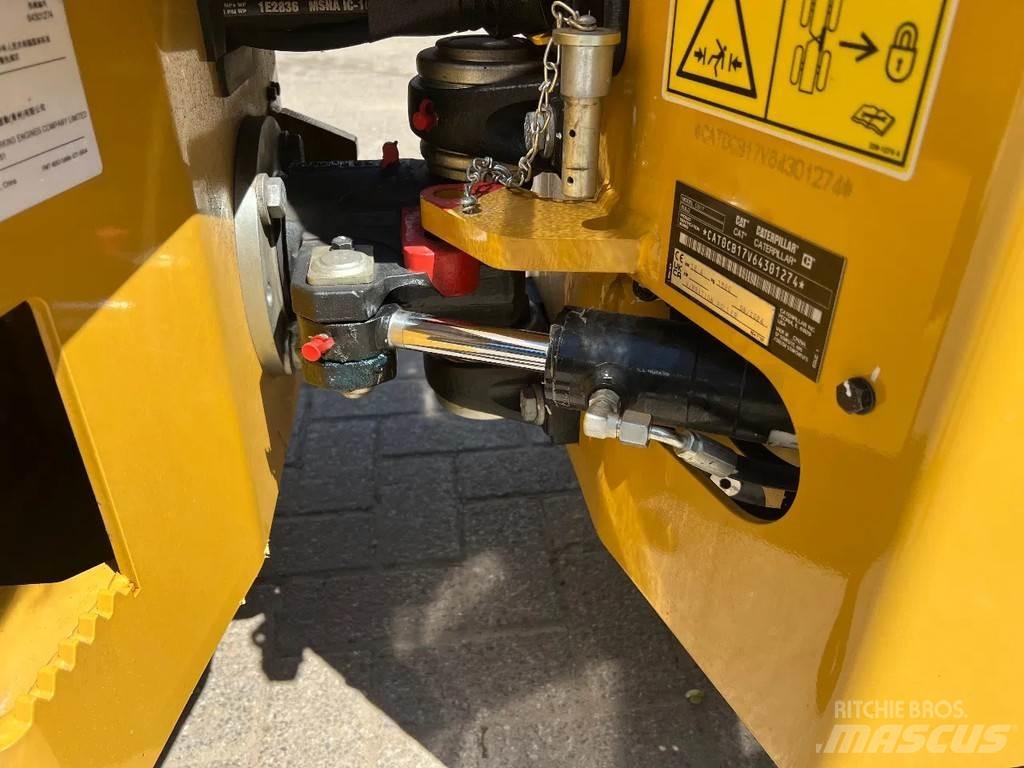 CAT CB1.7 Citi veltņi