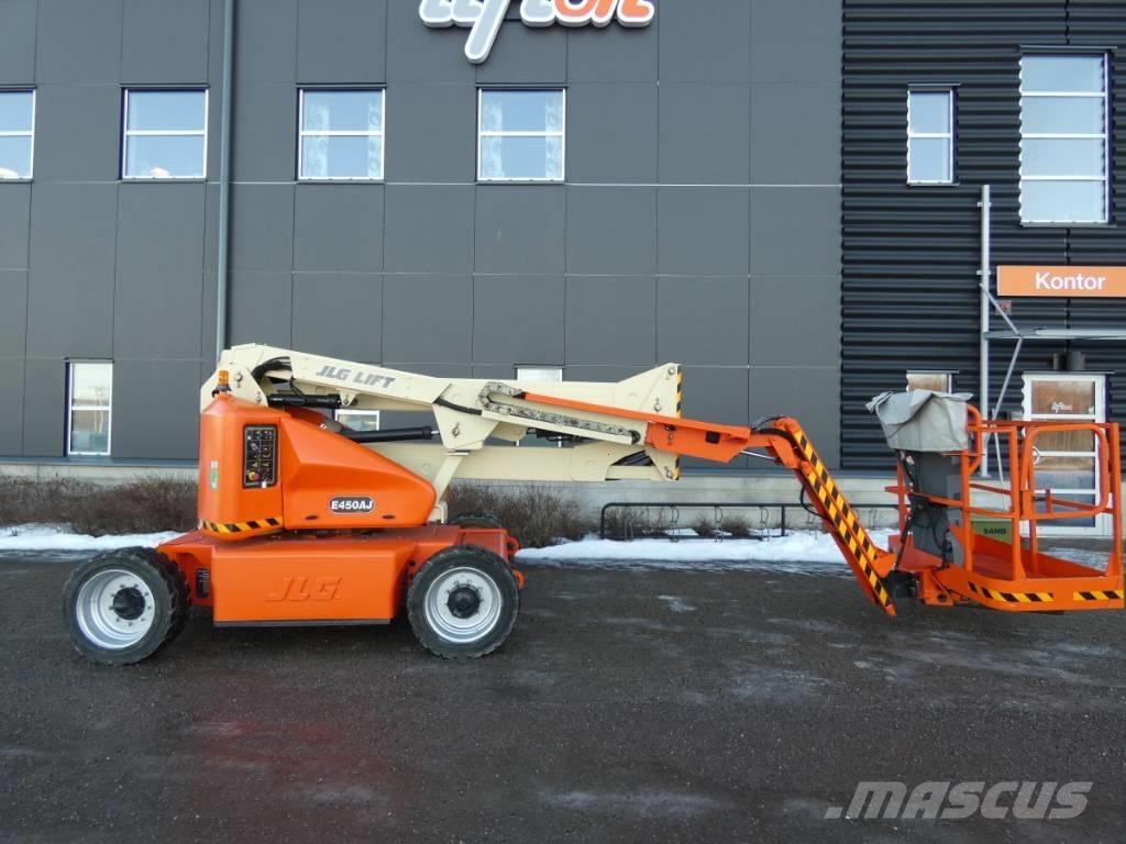 JLG E 450AJ  Bomlift Strēles pacēlāji