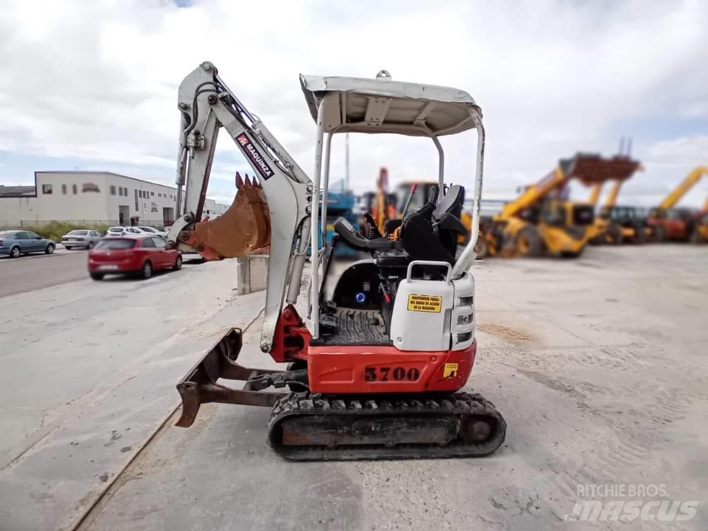 Takeuchi TB 215 R Mini ekskavatori < 7 t