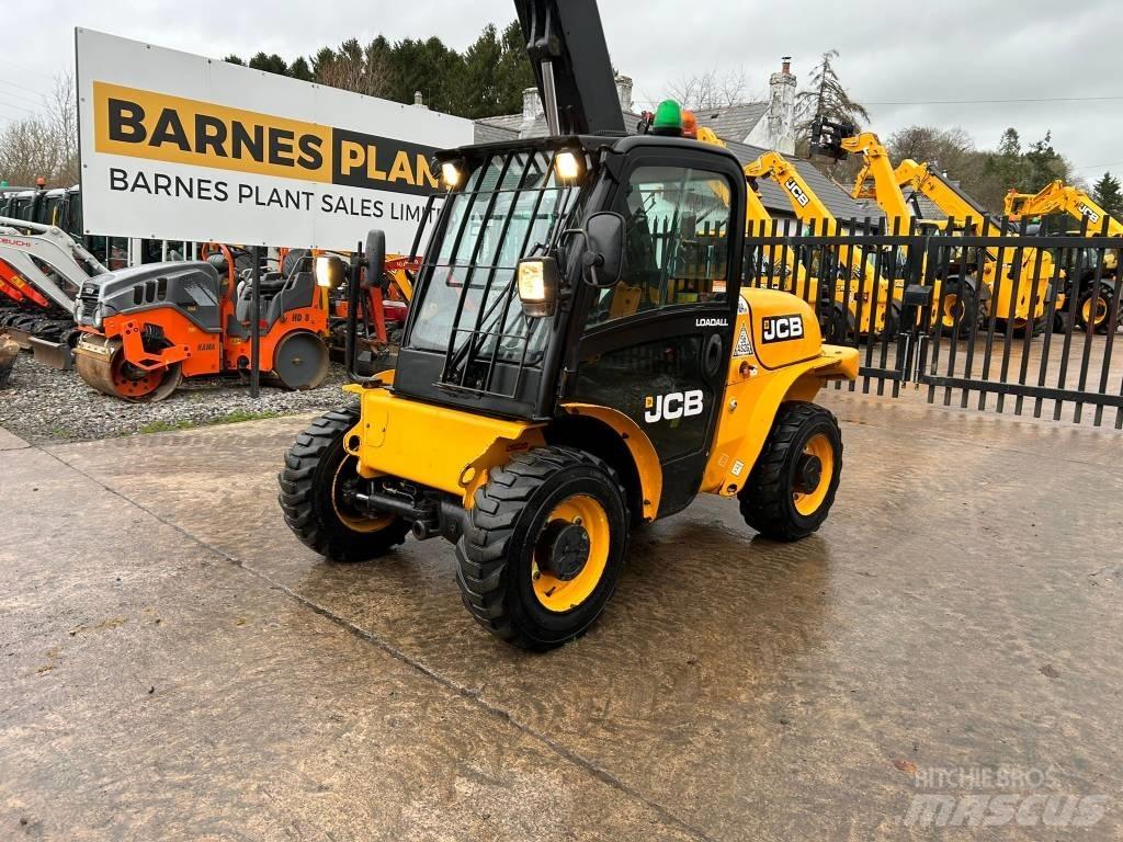 JCB 520-40 Teleskopiskie manipulatori