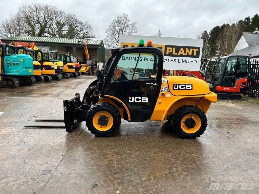 JCB 520-40 Teleskopiskie manipulatori