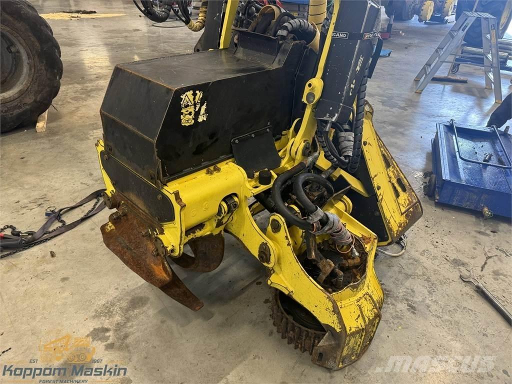 John Deere 415 Hārvesteru kausi