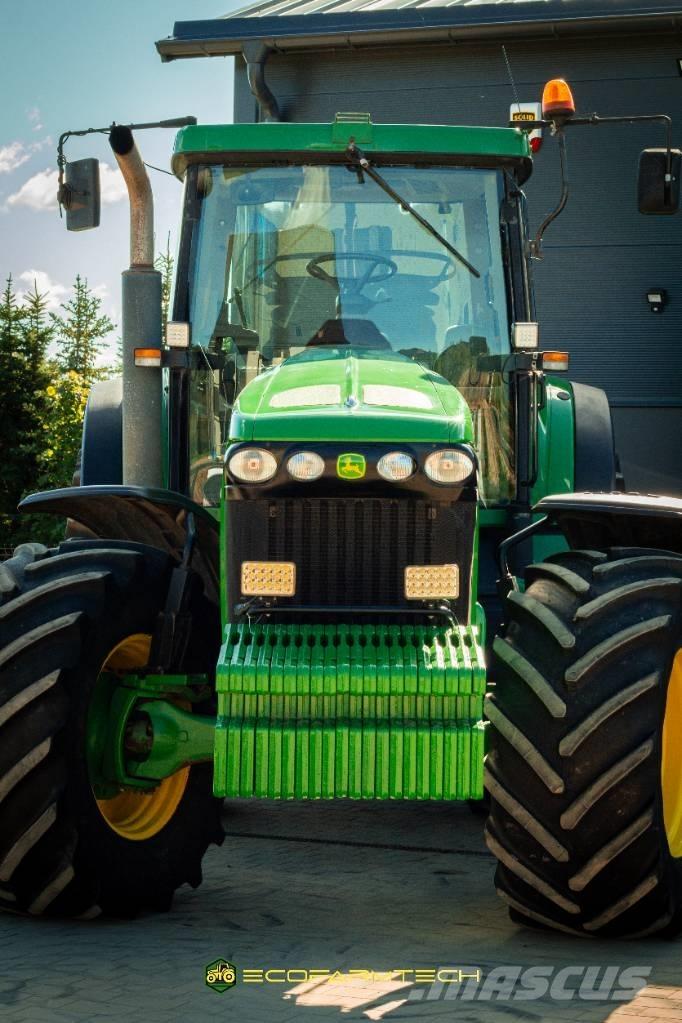 John Deere 8220 Traktori
