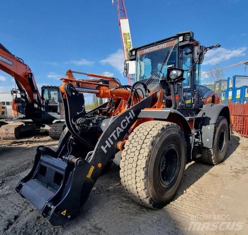 Hitachi ZW 160 PL-7 Iekrāvēji uz riteņiem