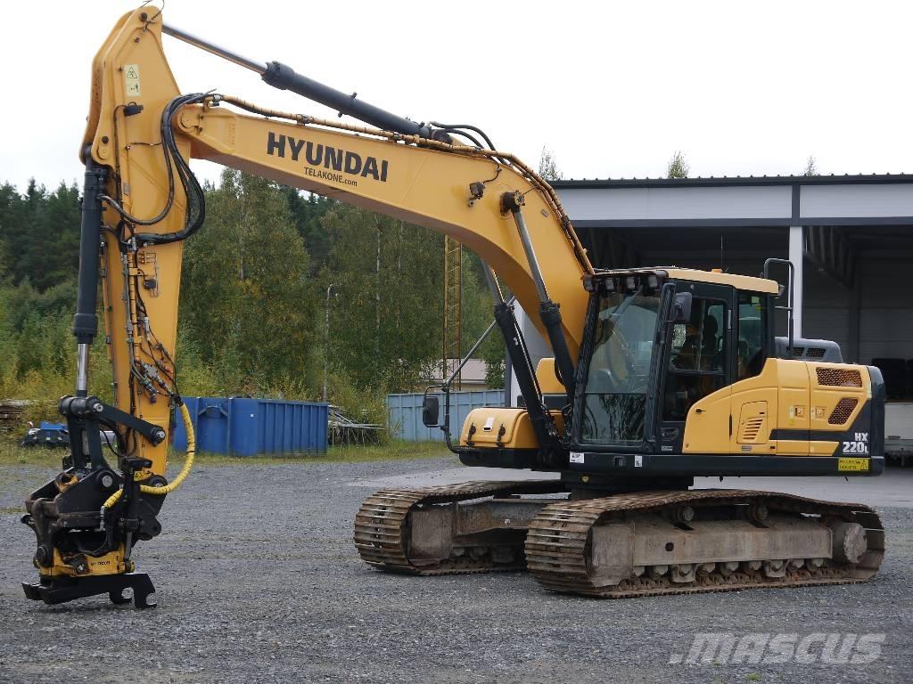 Hyundai HX 220 L Kāpurķēžu ekskavatori