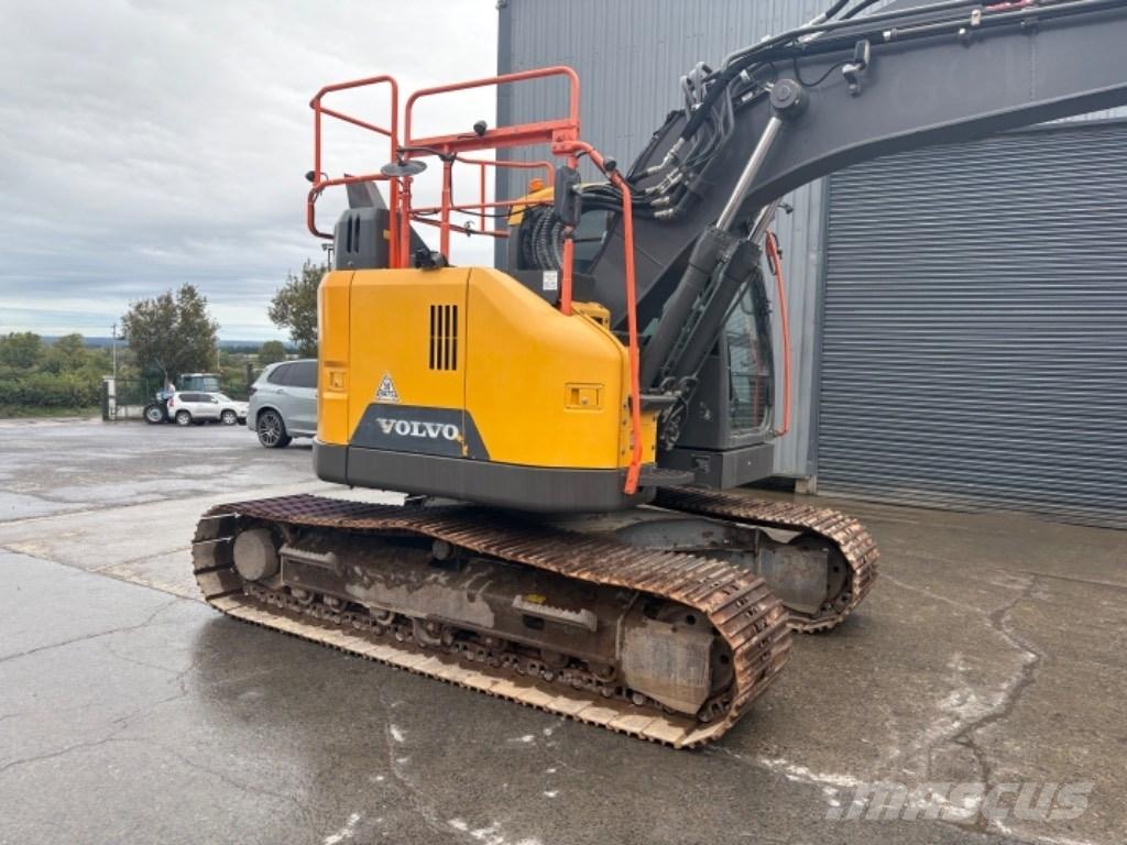 Volvo ECR 145 EL Kāpurķēžu ekskavatori