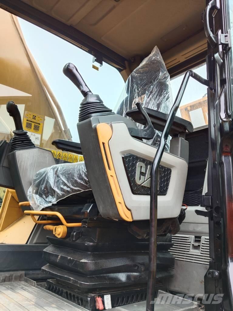 CAT 330 GC Kāpurķēžu ekskavatori